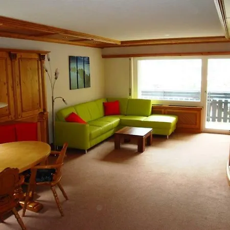 Haus St.martin Апартаменти *